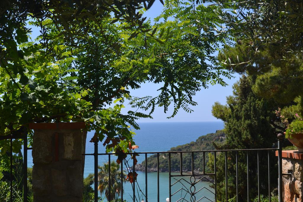 Villa Michela Tra Cielo E Mare Gaeta Ruang foto