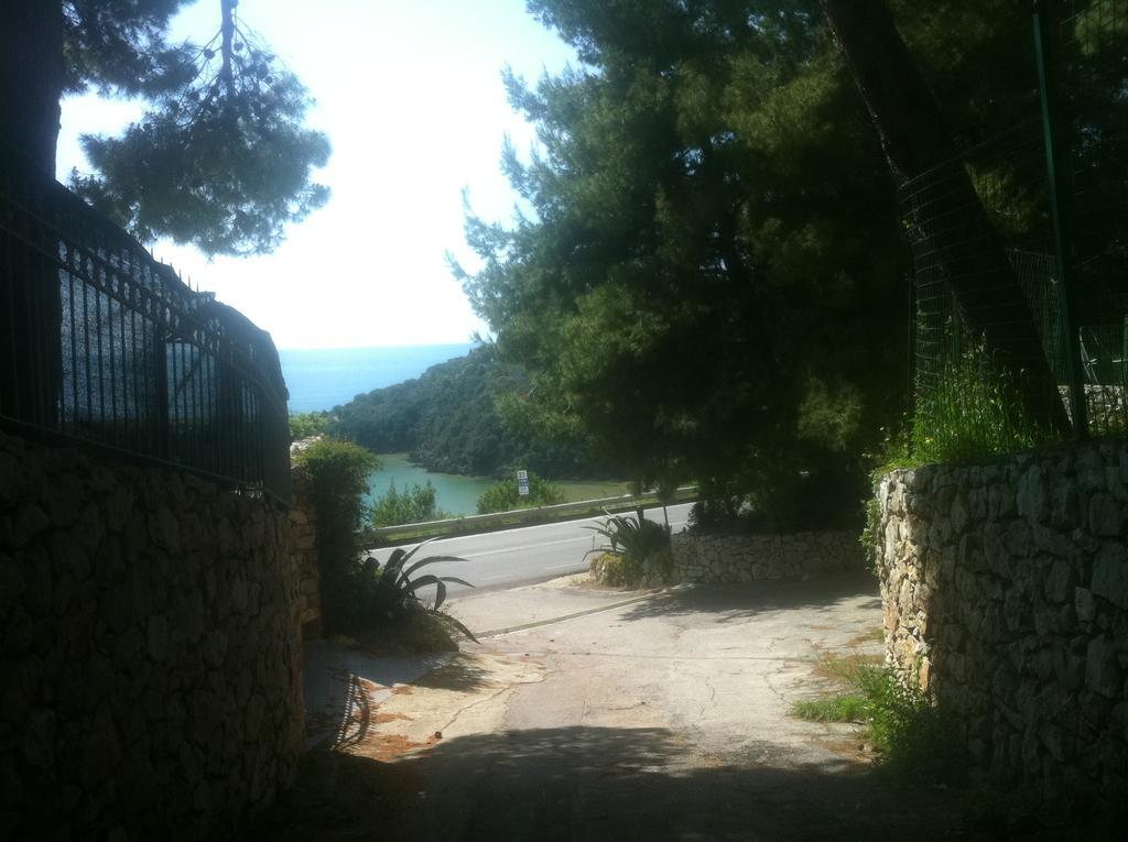 Villa Michela Tra Cielo E Mare Gaeta Bagian luar foto